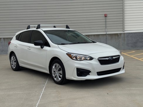 Used 2019 Subaru Impreza 2.0i image 1