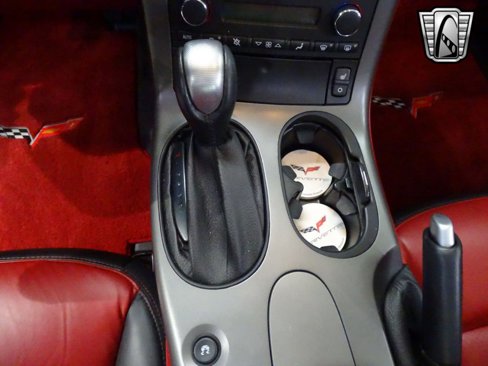 Used 2007 Chevrolet Corvette Coupe w/ Preferred Equipment Group image 24