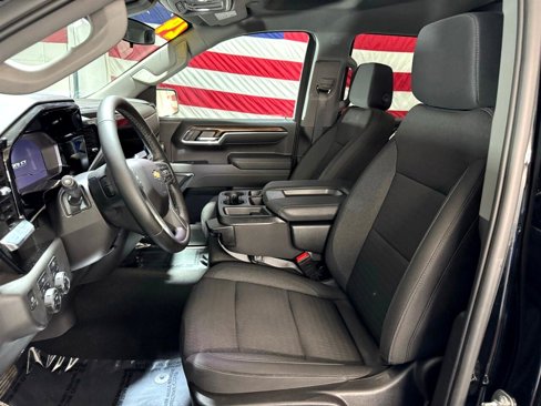 Used 2024 Chevrolet Silverado 1500 LT image 9