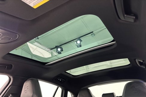 New 2025 Porsche Panamera 4 image 32