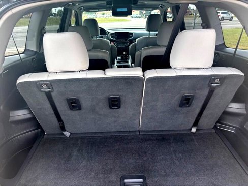Used 2019 Honda Pilot Elite image 16