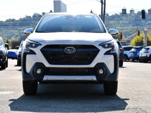 New 2025 Subaru Outback Touring XT image 2