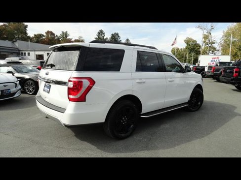 Certified 2021 Ford Expedition XLT image 5