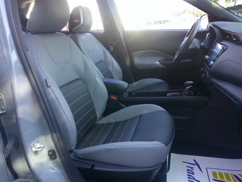 Used 2023 Nissan Kicks SR w/ SR Premium Package image 21