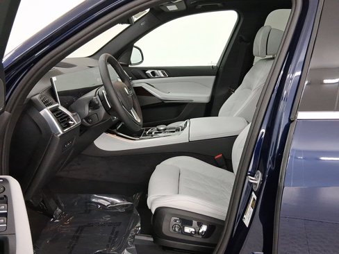 New 2026 BMW X5 sDrive40i w/ Climate Comfort Package image 5