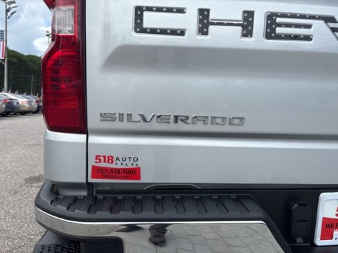 Used 2021 Chevrolet Silverado 1500 LT w/ Safety Package II image 7