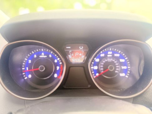 Used 2016 Hyundai Elantra SE image 15