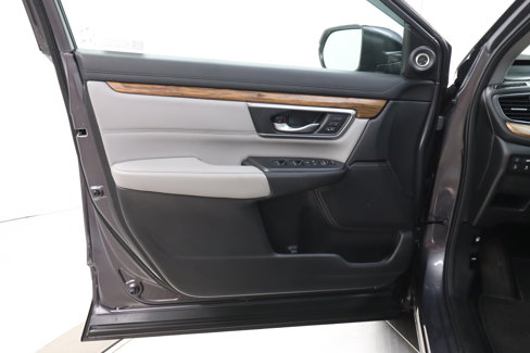 Used 2020 Honda CR-V Touring image 22