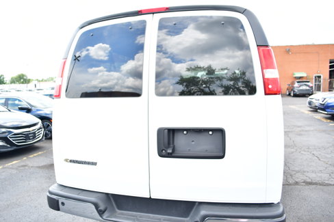 Used 2024 Chevrolet Express 3500 LT w/ LT Preferred Equipment Group image 6