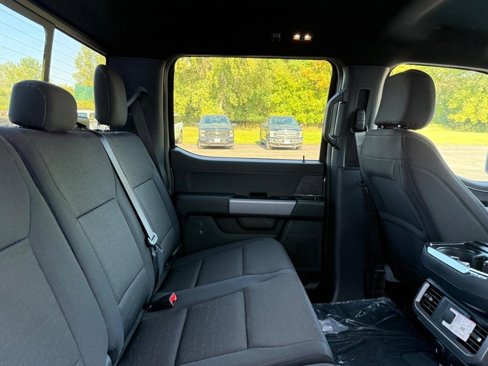 New 2025 Ford F150 XLT image 5