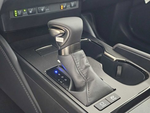 New 2025 Lexus ES 300h w/ Premium Package image 30
