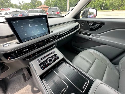 Used 2021 Lincoln Aviator Reserve w/ Class IV Trailer Tow Package image 21
