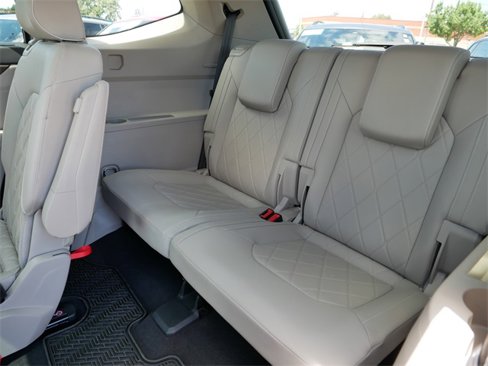 Certified 2024 Volkswagen Atlas SEL Premium R-Line image 17