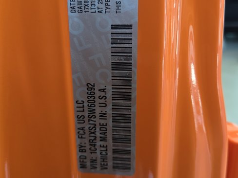 Used 2025 Jeep Wrangler Unlimited Rubicon 392 image 6