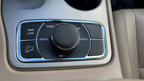 Used 2014 Jeep Grand Cherokee Limited image 46