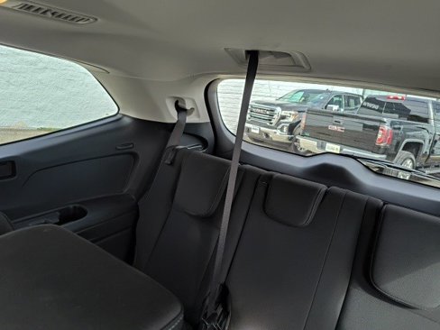 Used 2022 Subaru Ascent Premium image 14