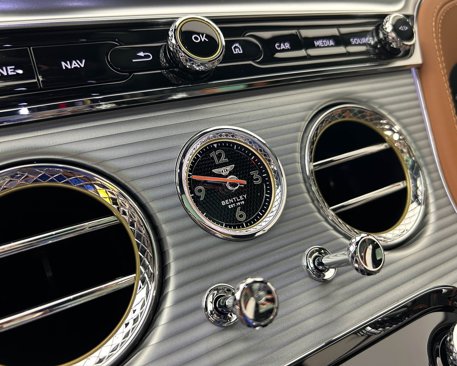 Used 2024 Bentley Continental GT V8 image 26