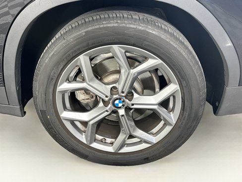 Used 2024 BMW X3 xDrive30i image 11