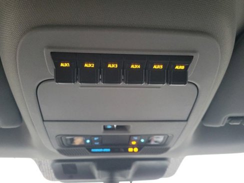 New 2026 Ford F250 4x4 Crew Cab Super Duty image 17