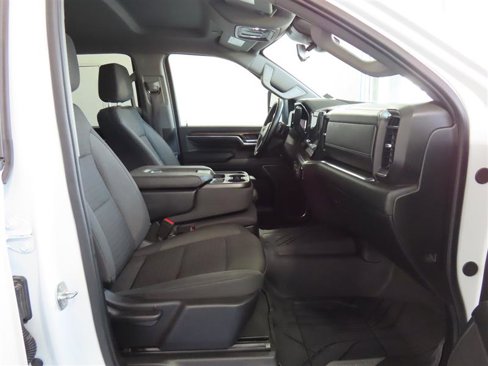 Used 2024 Chevrolet Silverado 3500 LT w/ Convenience Package image 32