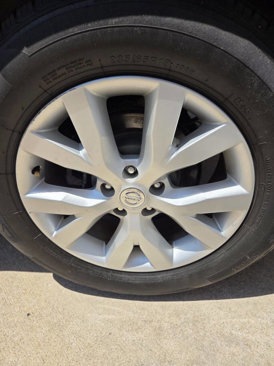 Used 2011 Nissan Murano S image 13