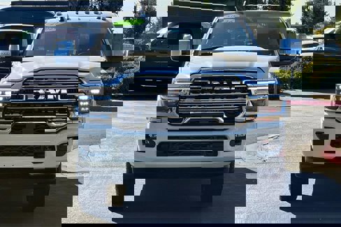 New 2026 RAM 3500 Limited image 9