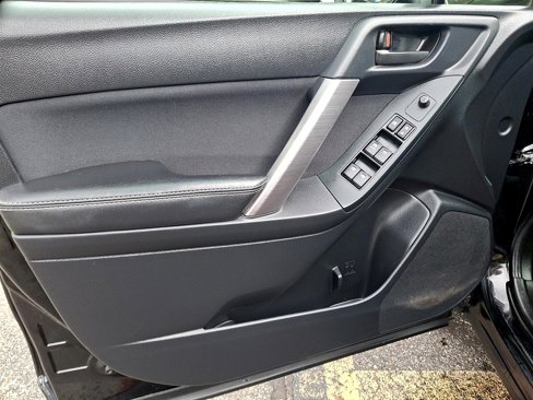 Used 2016 Subaru Forester 2.5i image 15
