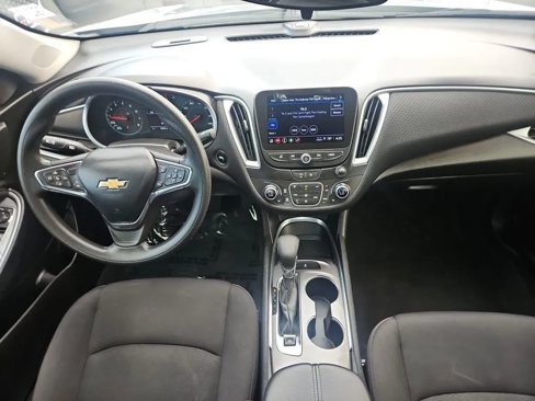 Used 2023 Chevrolet Malibu LT image 11