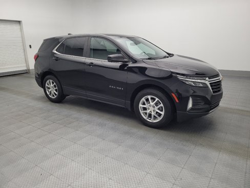 Used 2022 Chevrolet Equinox LT w/ Driver Convenience Package image 11