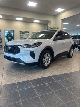 New 2025 Ford Escape Active image 1
