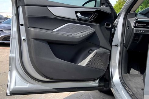New 2026 Acura MDX FWD image 16