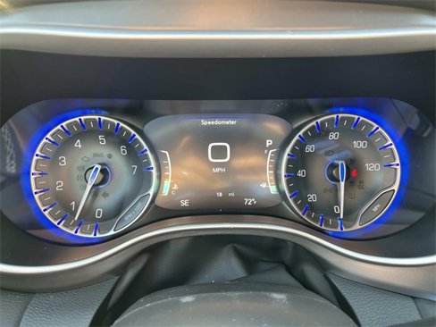 New 2026 Chrysler Voyager LX image 29