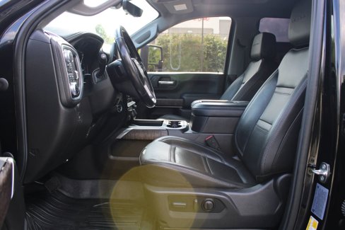 Used 2022 GMC Sierra 3500 Denali w/ Denali Ultimate Package image 19