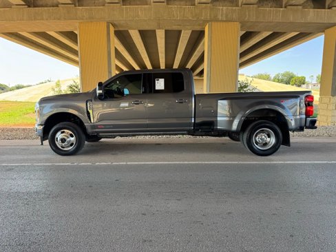 Used 2024 Ford F350 Lariat w/ Lariat Ultimate Package image 6
