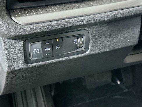 New 2026 Chevrolet Traverse LT image 10