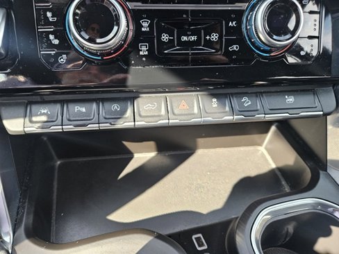 Used 2024 GMC Sierra 1500 Denali image 36