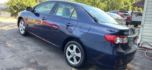 Used 2012 Toyota Corolla LE image 18