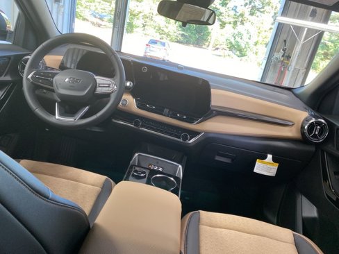 New 2026 Chevrolet Equinox ACTIV w/ Convenience Package III image 3