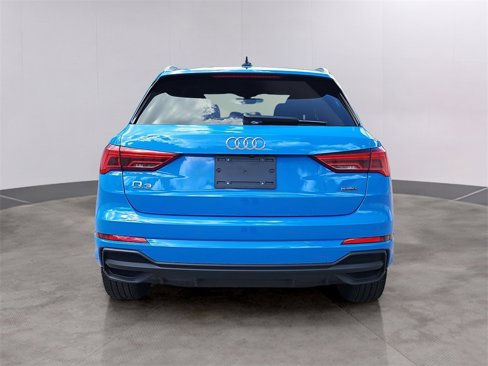 Certified 2023 Audi Q3 2.0T Premium Plus image 5