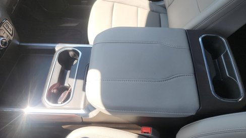 Used 2025 GMC Sierra 2500 SLT w/ Texas SLT Premium Package image 18