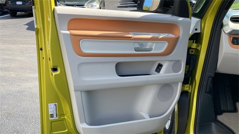 New 2025 Volkswagen ID. Buzz 1st Edition image 20