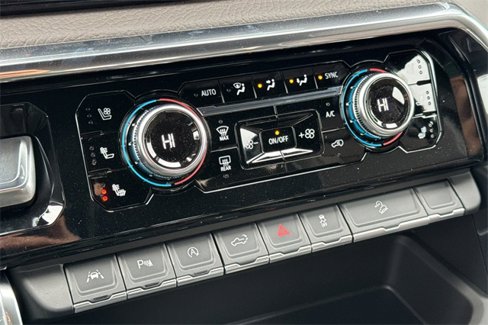 New 2025 GMC Sierra 1500 Denali image 17