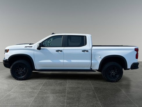 New 2026 Chevrolet Silverado 1500 ZR2 w/ Dark Appearance Package image 4