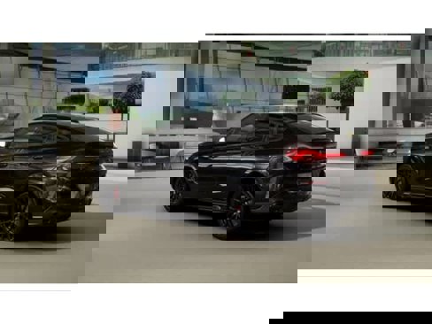 New 2026 BMW X6 M60i image 2