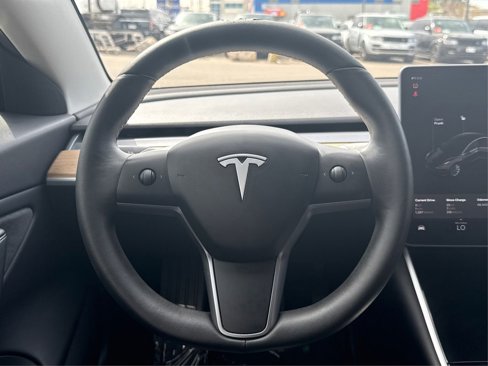 Used 2019 Tesla Model 3 Long Range image 19