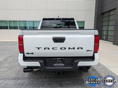 Used 2025 Toyota Tacoma SR5 image 5