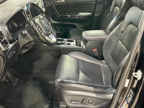 Used 2020 Kia Sportage EX w/ Option Group 15 image 14