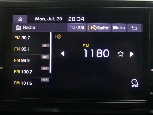 Used 2022 Kia Carnival LX image 41