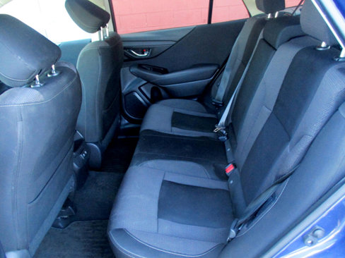Used 2020 Subaru Outback Premium image 12