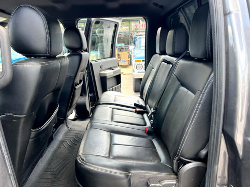 Used 2013 Ford F350 Lariat w/ Chrome Pkg image 10